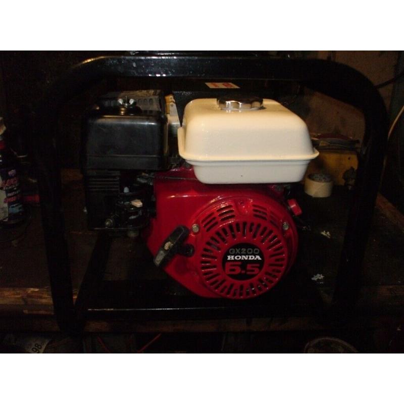 (V) 3.5KVA TOP OF THE RANGE GENUINE HONDA GENERATOR WITH LOW OIL SHUTDOWN