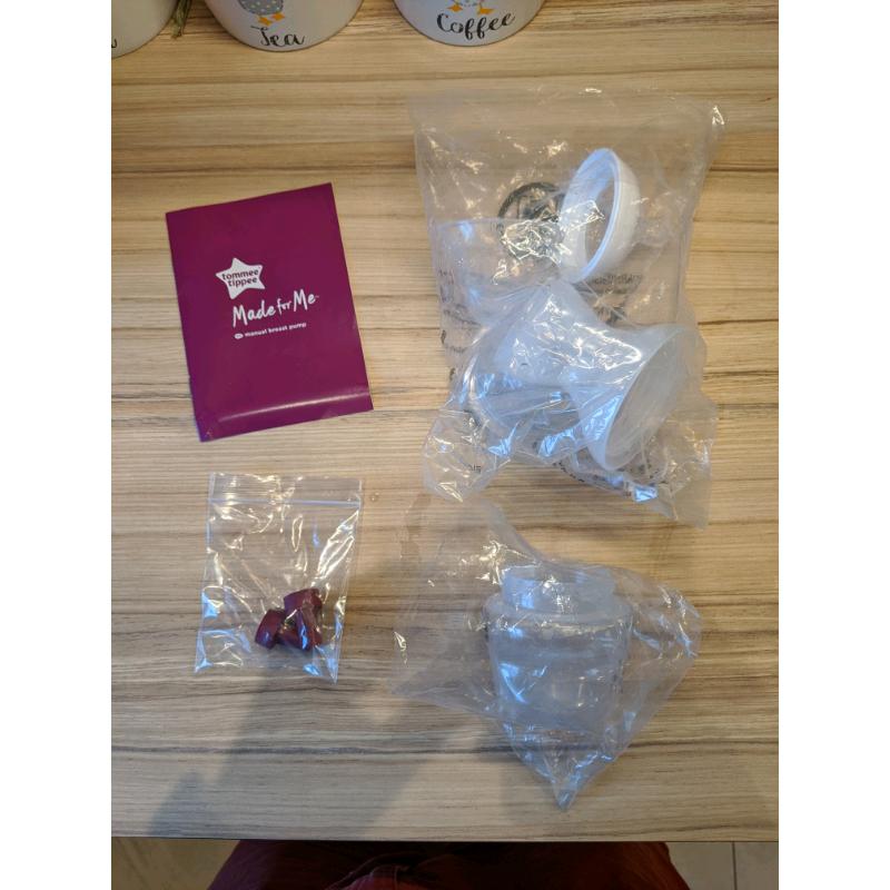 Tommee Tippee manual breast pump.