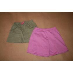 Girls 2 ? 3 years, 1 pair green shorts and 1 pair of pink shorts, good condition