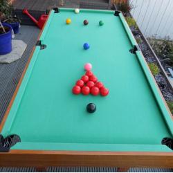 Snooker/Pool/Table Tennis and Air Hockey Table and Accessories