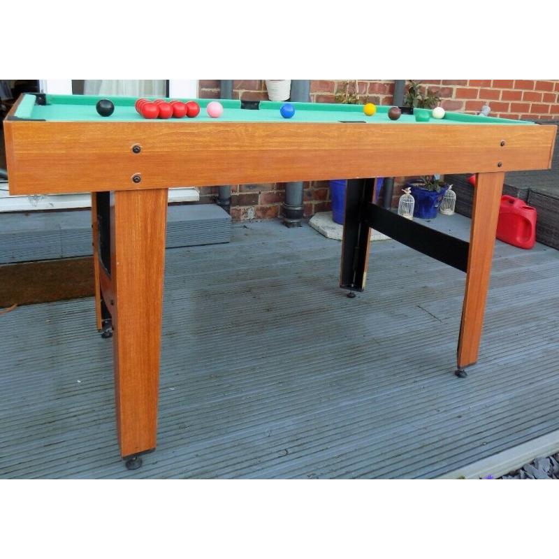 Snooker/Pool/Table Tennis and Air Hockey Table and Accessories