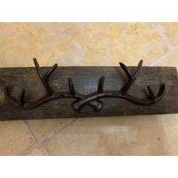 OAK BARREL HANDMADE COAT HOOK ANTLERS