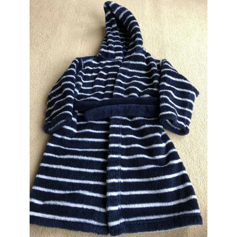 M&S fluffy dressing gown age 3-4