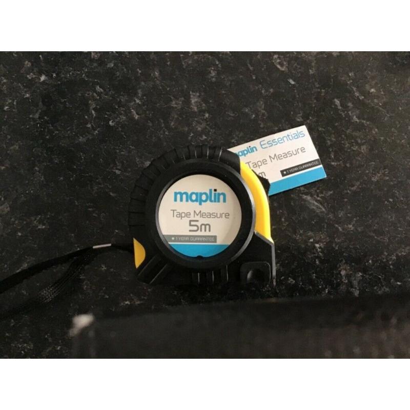 Maplin 5 metre tape measures