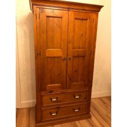 Solid Pine W?robe and chest of drawers