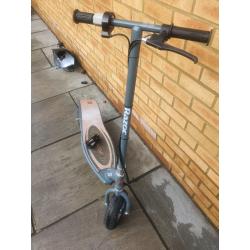 Razor E300 electric scooter local delivery available