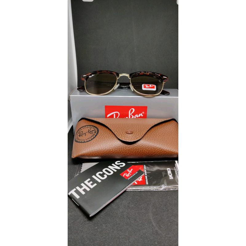 Ray-ban clubmaster sunglasses tortoishell