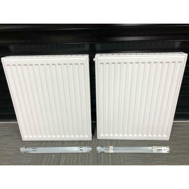 2 modern White radiators 500 x 600