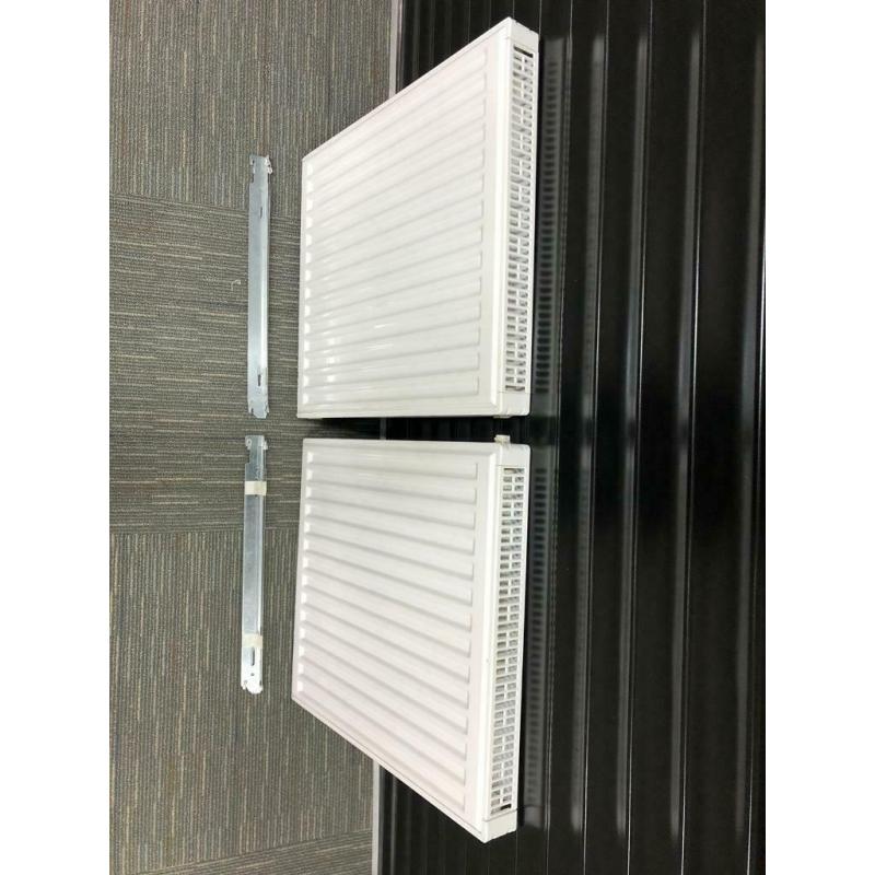 2 modern White radiators 500 x 600