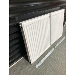 2 modern White radiators 500 x 600