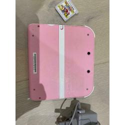 Nintendo 2ds games console with mario party