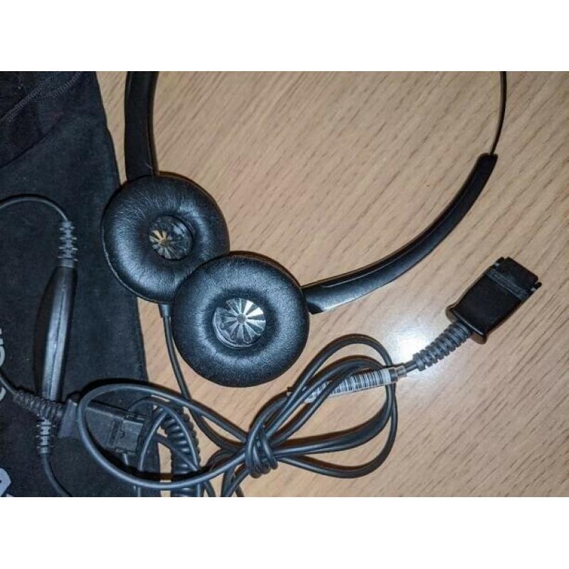 Eartec office headset