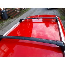 Honda CRV Cross Bar with Ski & Snowboard Attachment