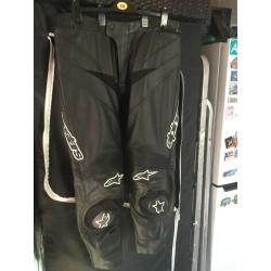 Motorbike Alpinestars Apex Leather Pants - never worn!