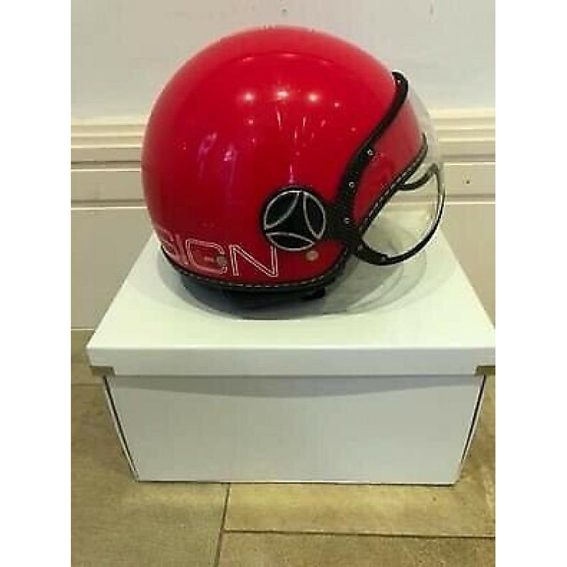 MOMO DESIGN FGTR CLASSIC HELMET( SIZE SMALL)