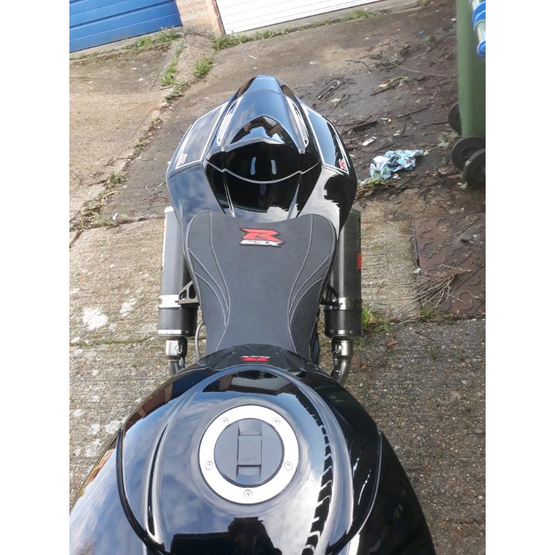 Gsxr k7 1000 seat