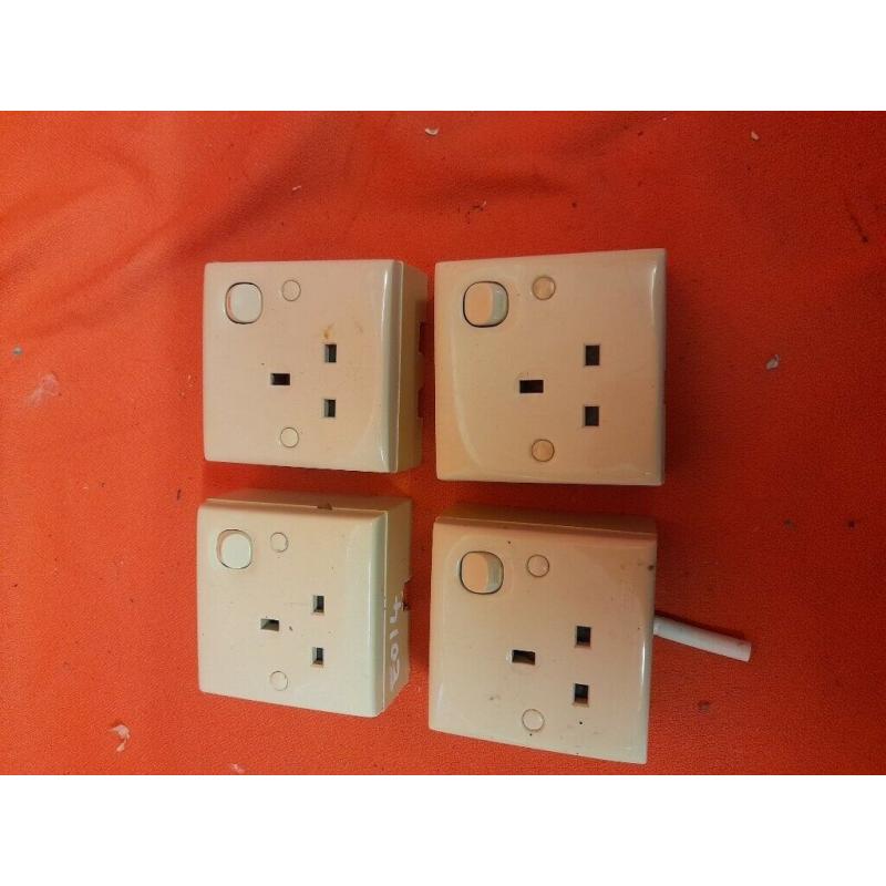 Caravan plug sockets