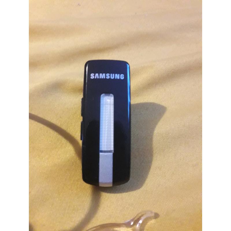 Samsung Bluetooth ear piece