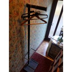 Coat stand