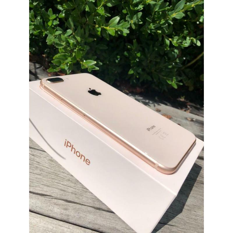 iPhone 8 Plus - 64GB Gold