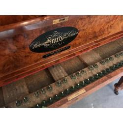 Free upright piano (keys removed)