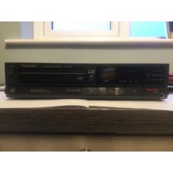 Technics Digital CD Player SL-PJ33