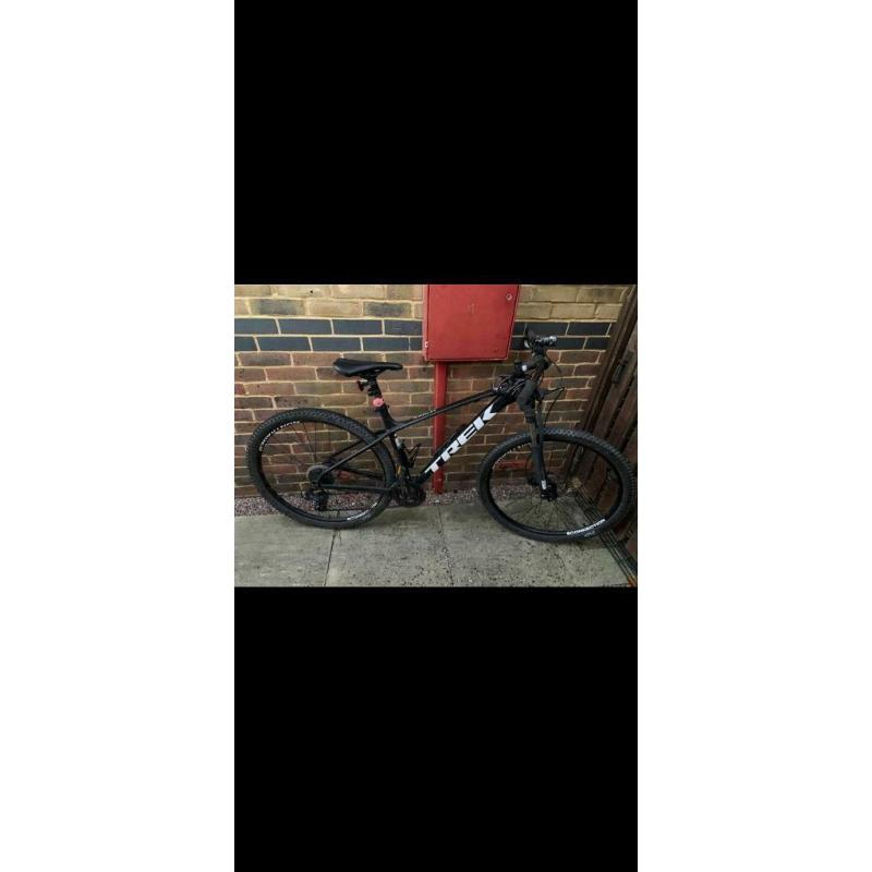 trek marlin 5 mountain bike