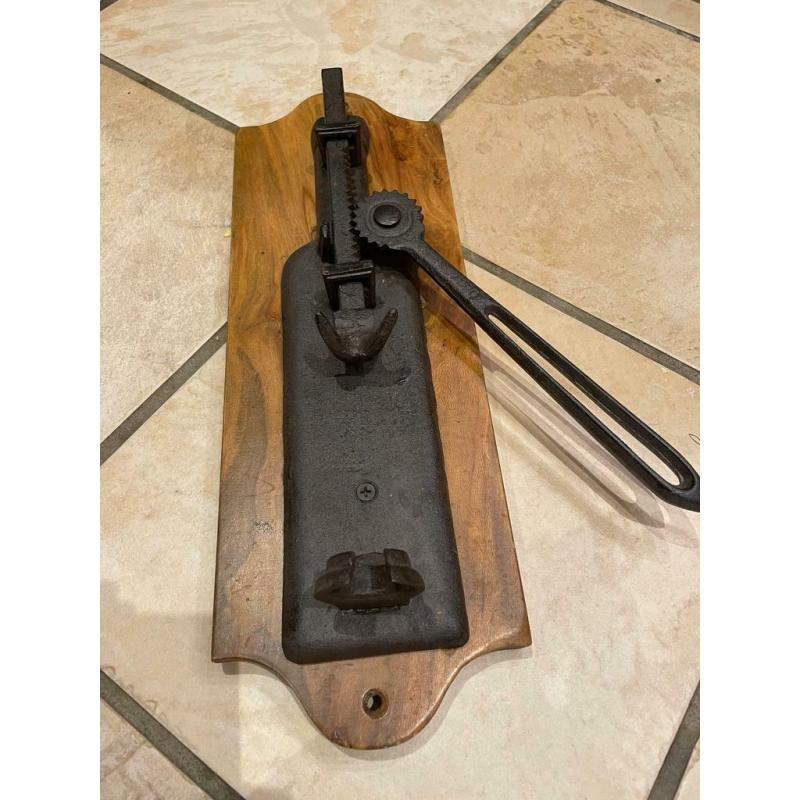 Wall mounted french vintage wine opener -oak