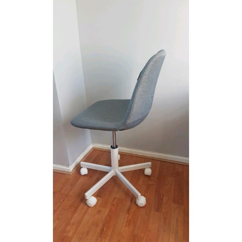 Brand new grey swival office chair