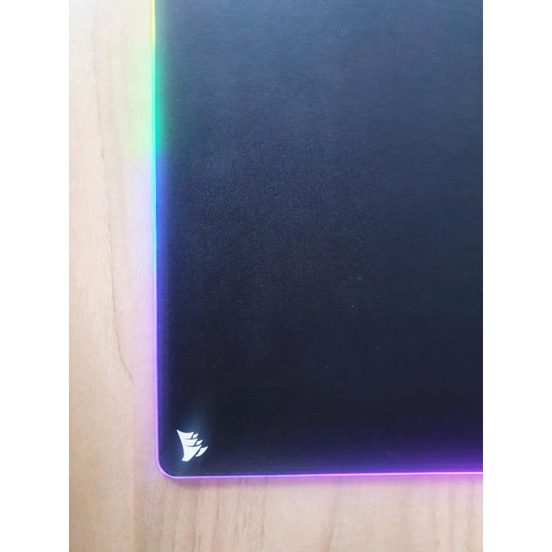 Corsair RGB Polaris Cloth Surface Mousepad