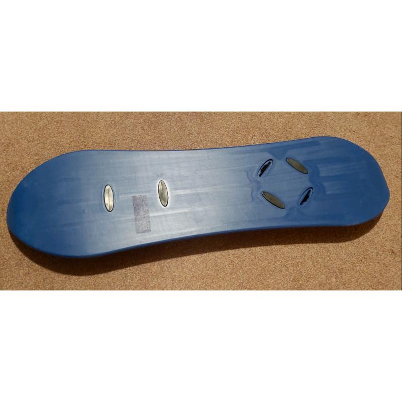 Plastic snowboard that was also used in Spain