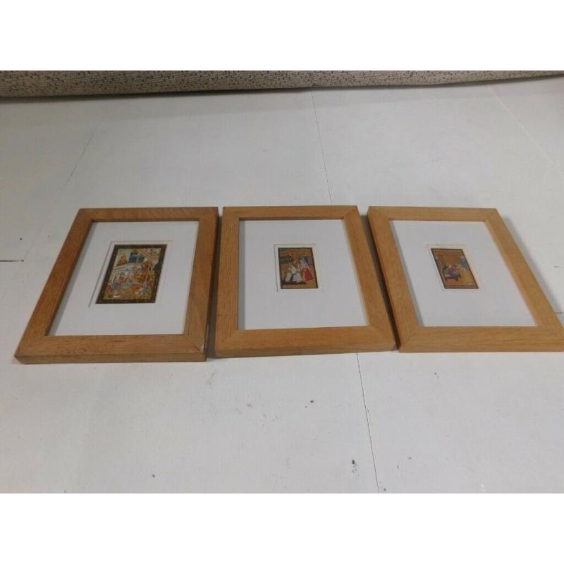 Miniature paintings India/Rajasthan in Oak frames