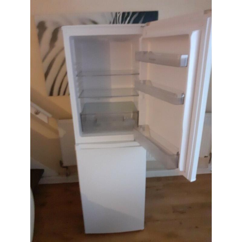 Fridge freezer