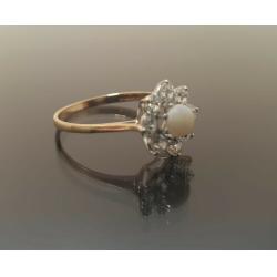 9ct Gold Opal & Cubic Zirconia Ladies Ring