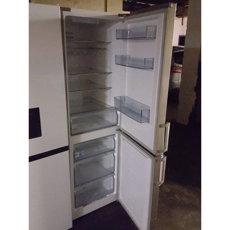 STAINLESS STEEL KENWOOD 6.3FT TALL FRIDGE FREEZER WITH HANDLES