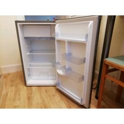 Good as New Fridgemaster MUR4892MS Fridge - Ice Box - A+ Rated