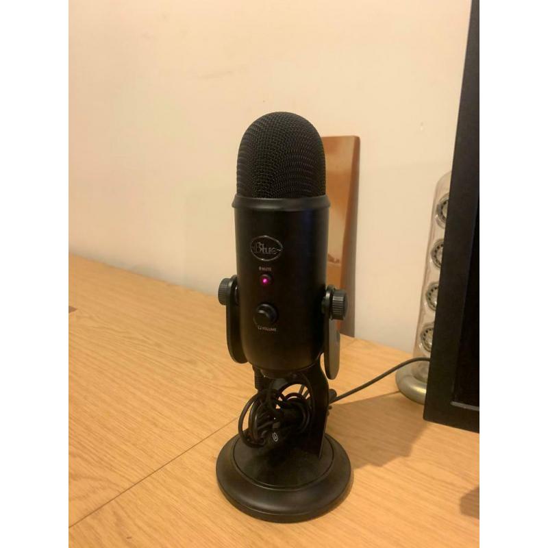 Blue yeti nearly brand new