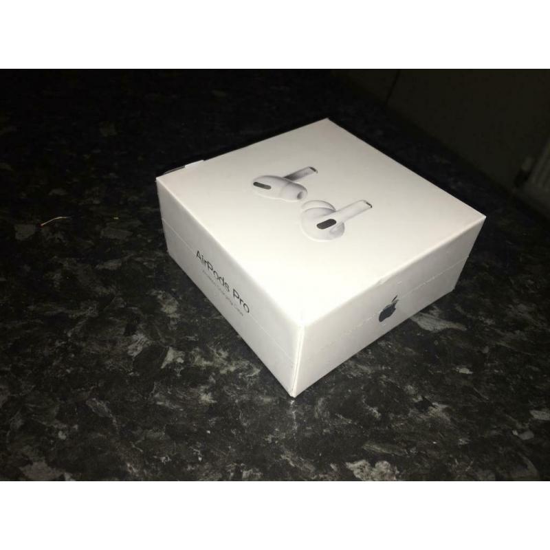 APPLE AIRPODS PRO *SEALED*