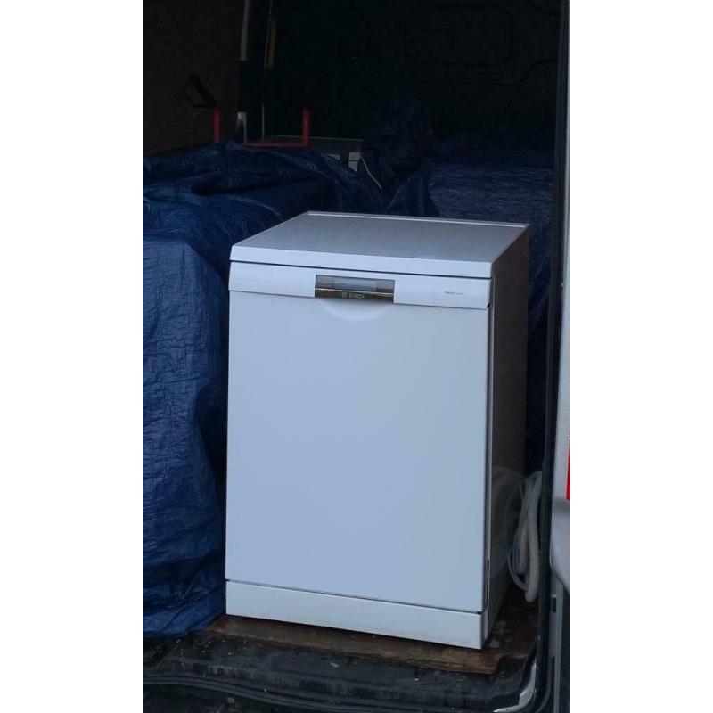 Bosch full-size dishwasher