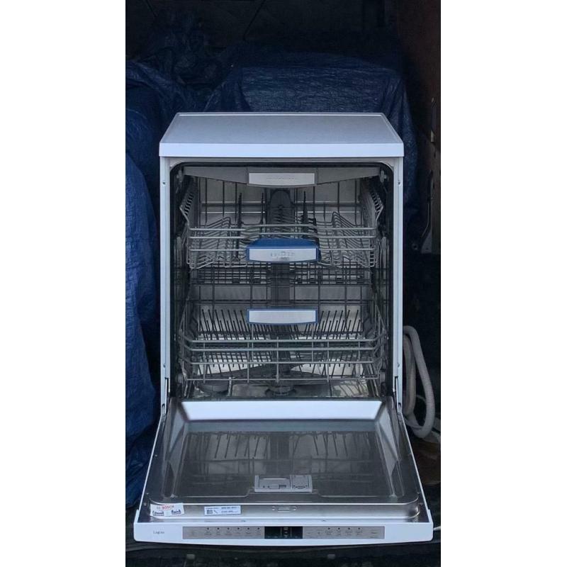 Bosch full-size dishwasher