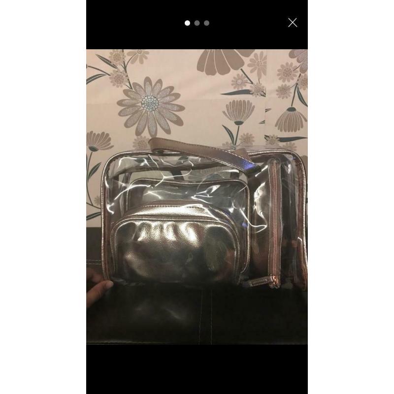 Makeup bag