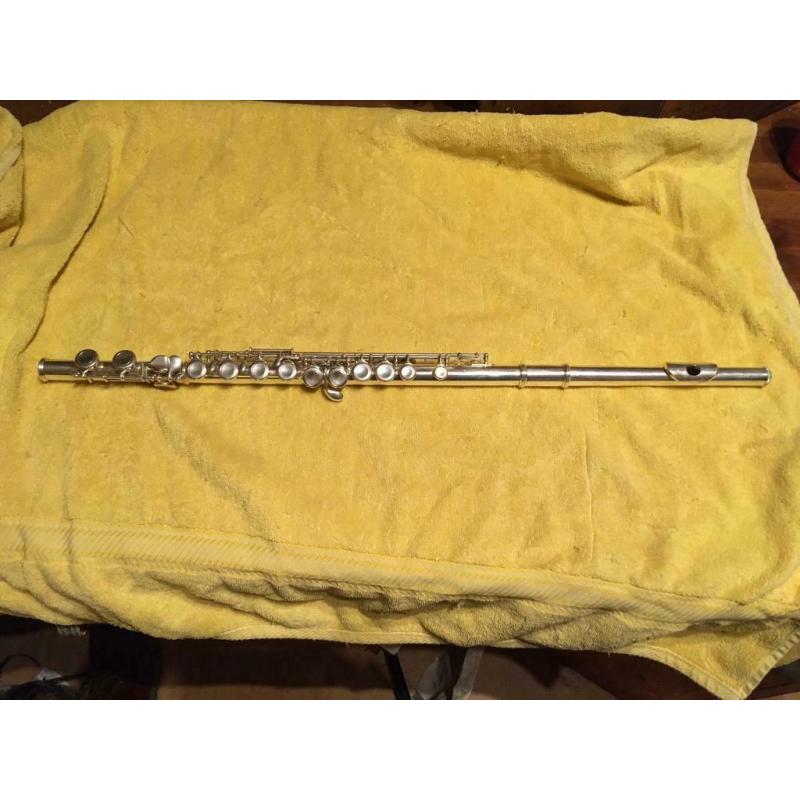 Elkhart flute ? 300 series ?