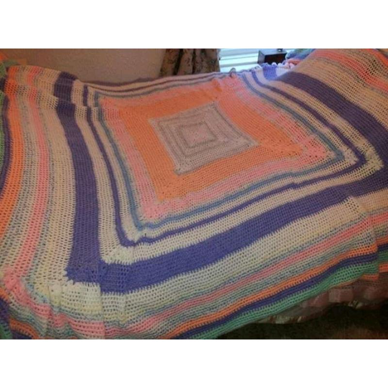 Hand made blanket king