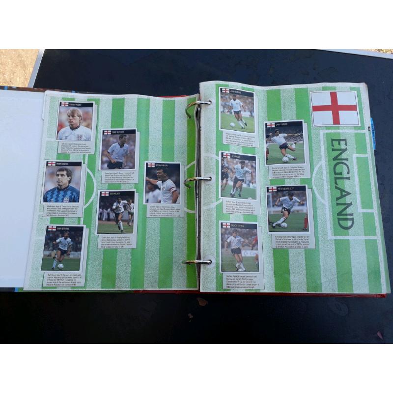 The World Cup 1990 sticker album - COMPLETE