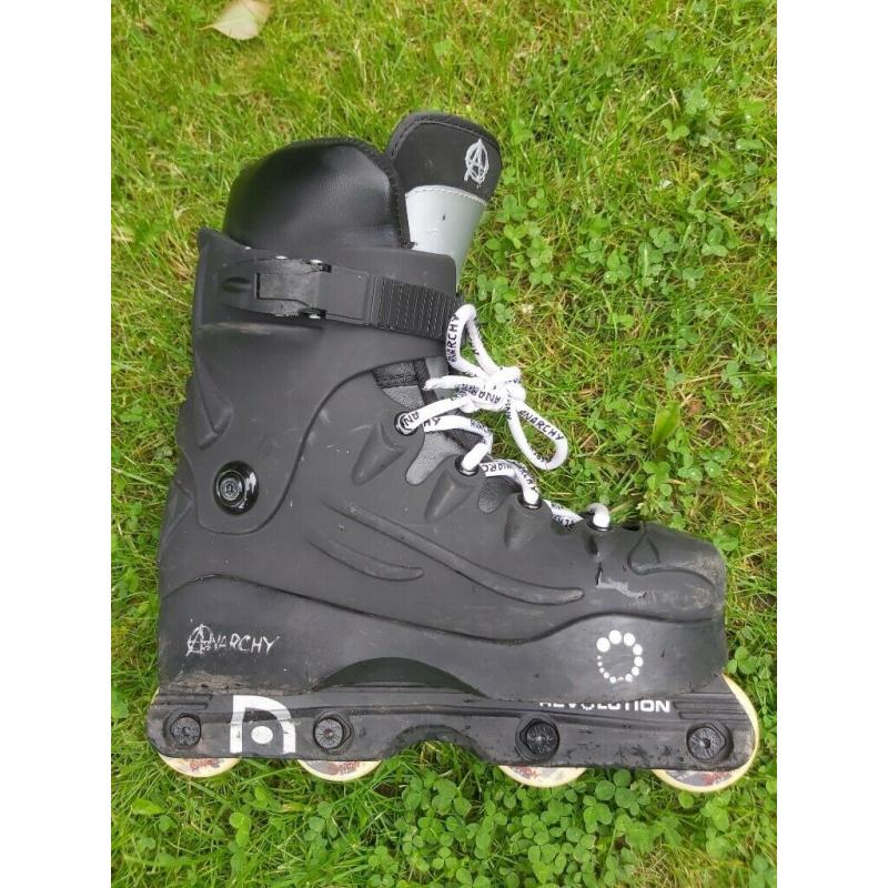 Anarchy Revoloution Aggressive Inline Roller Blades Size 5