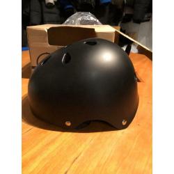 Skater helmet - 53cm to 56 cm