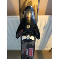 Salomon 720 Skis