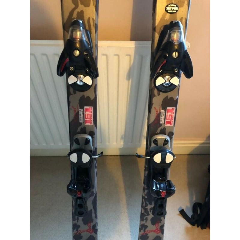 Salomon 720 Skis