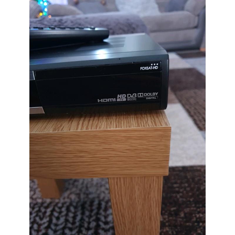 Foxsat free view HD box with remote