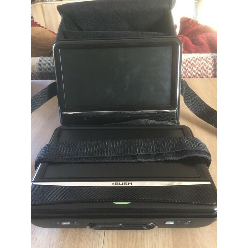 Twin Portable DVD players with 9" LCD screens